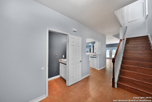 Building Photo - 4707 Shavano Ct