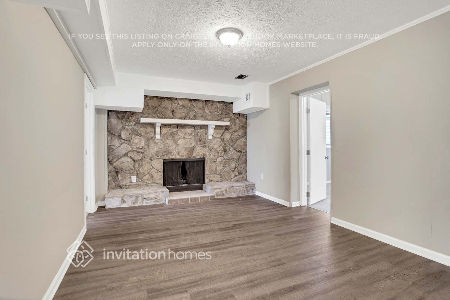 Building Photo - 3410 Ravenswood Dr SW