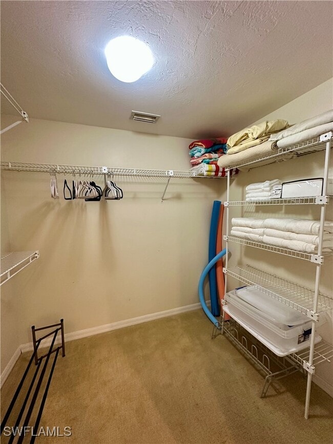 Building Photo - 360 Horse Creek Dr