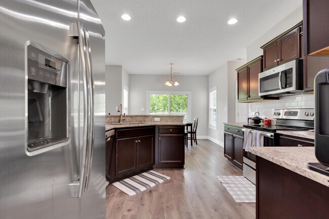 Building Photo - 307 Pettigrew Ln