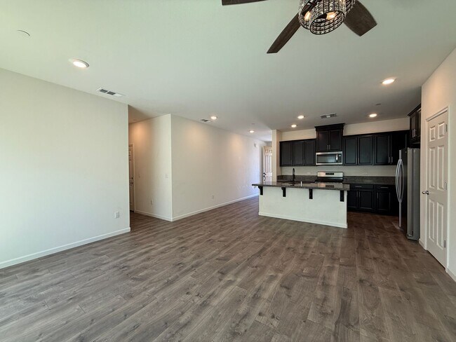 Building Photo - 2038 S Palm St