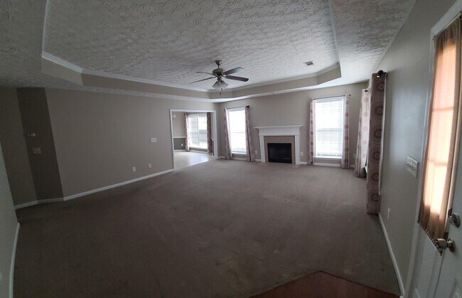 Building Photo - 9016 Scottsdale Ct