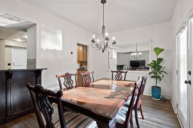 Building Photo - 5120 Chemin De Vie NE