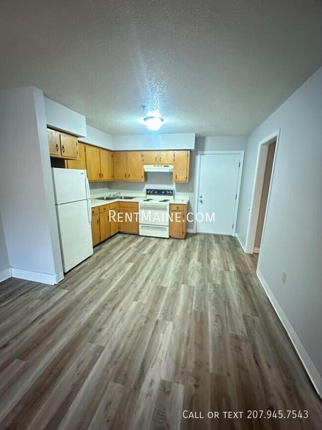 Building Photo - 46 Baker St