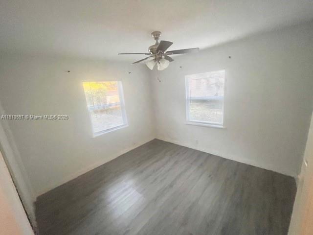 Building Photo - 1150 SW 26th Ave