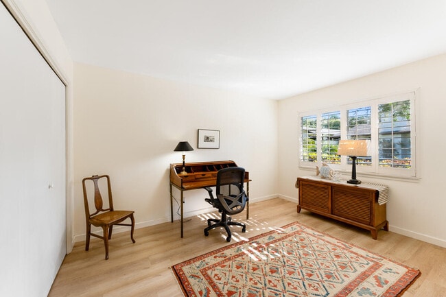 Building Photo - 4126 Foothill Rd