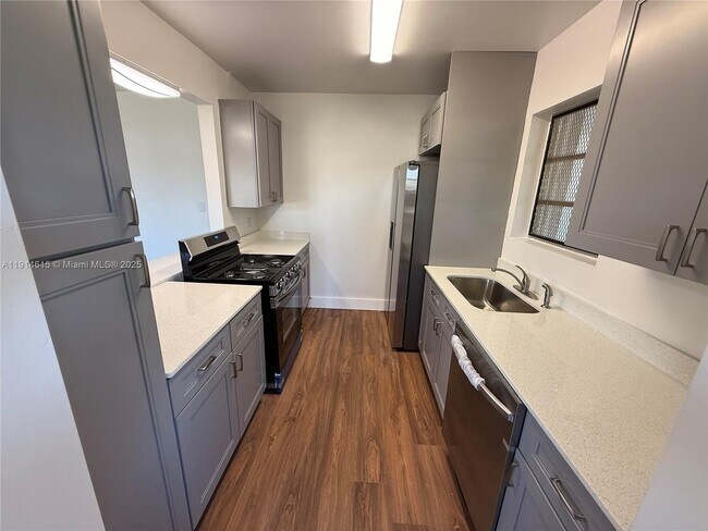 Building Photo - 1430 NW 176th Terrace