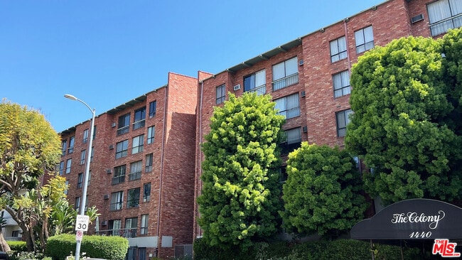 Building Photo - 1440 Veteran Ave