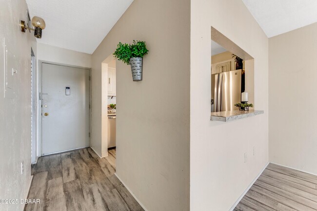 Building Photo - 2711 N Halifax Ave