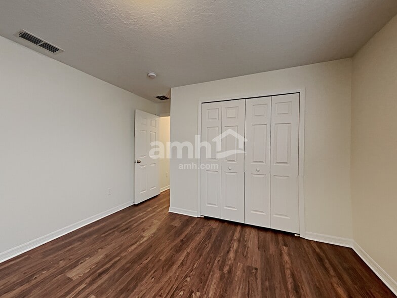 Building Photo - 3754 Benson Park Blvd