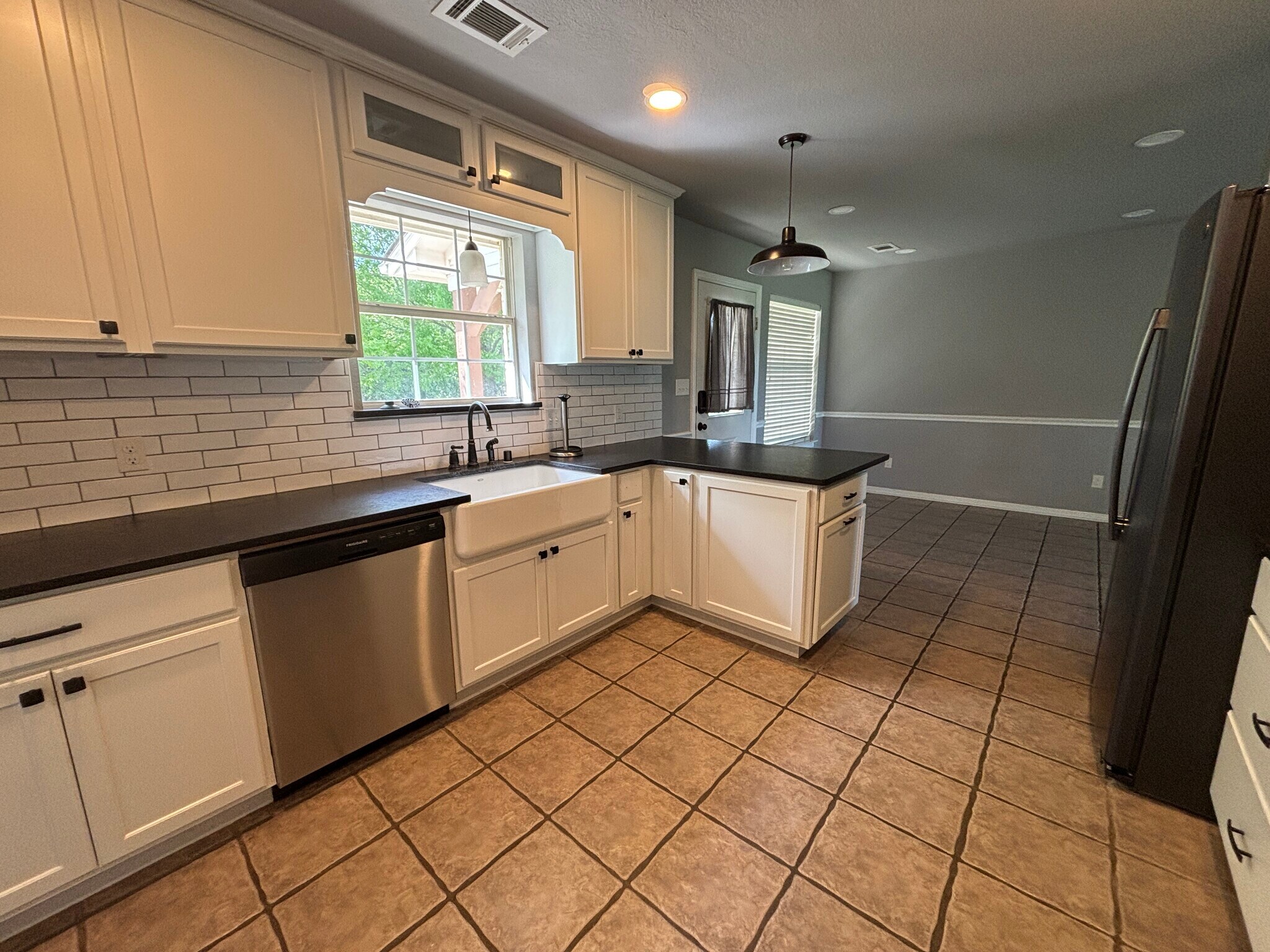 Building Photo - 4196 S FM 51