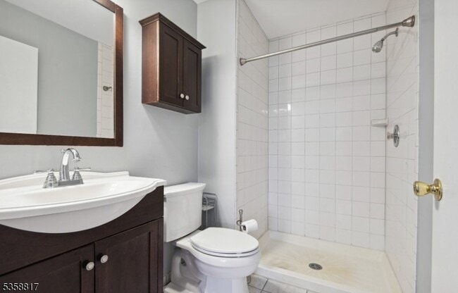 Building Photo - 1110 Pinhorn Dr