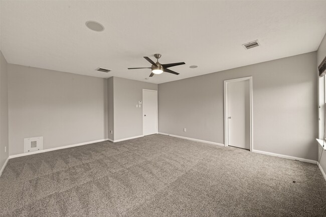 Building Photo - 18302 Walden Gate Ln