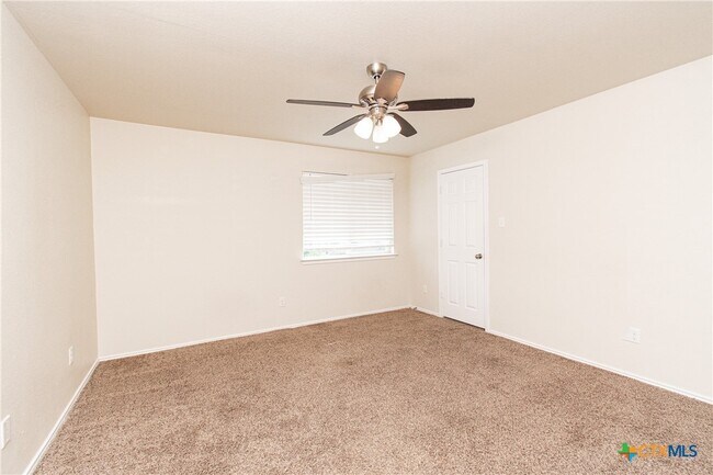 Building Photo - 6509 Creek Land Rd