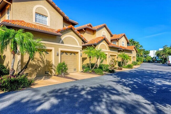 Primary Photo - 2313 Jessie Harbor Dr