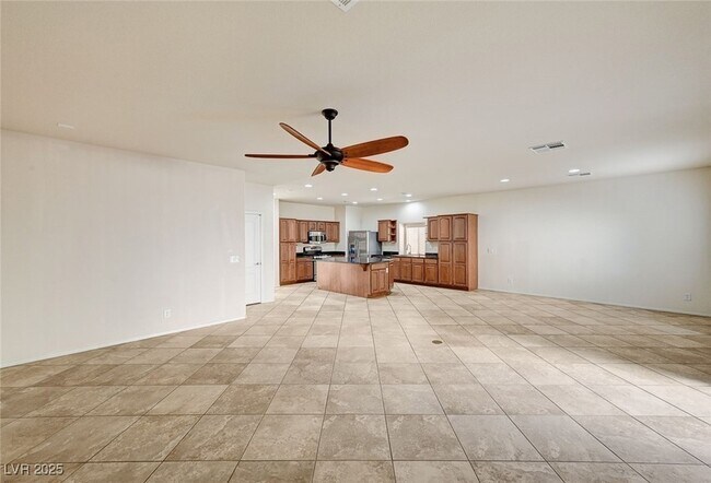 Building Photo - 5536 Danforth Ave