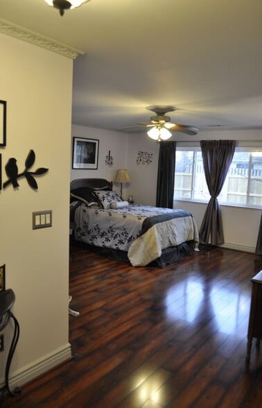 Master Bedroom - 760 Sugarland Run Drive