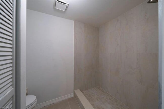 Building Photo - 17451 Silver Fox Dr
