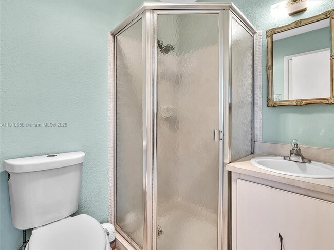 Building Photo - 13785 Flora Pl