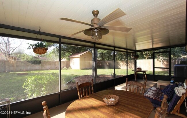 Building Photo - 12352 Toucan Dr