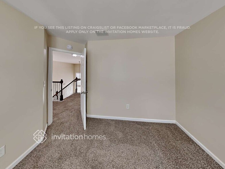 Building Photo - 543 Watercress Dr