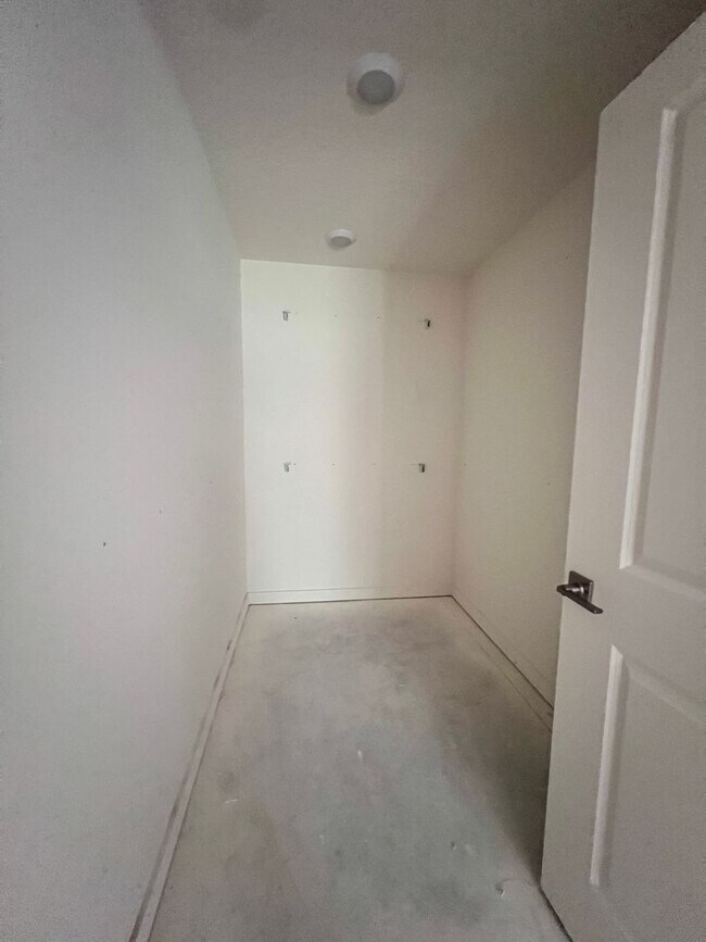 Building Photo - NEW CONSTRUCTION!