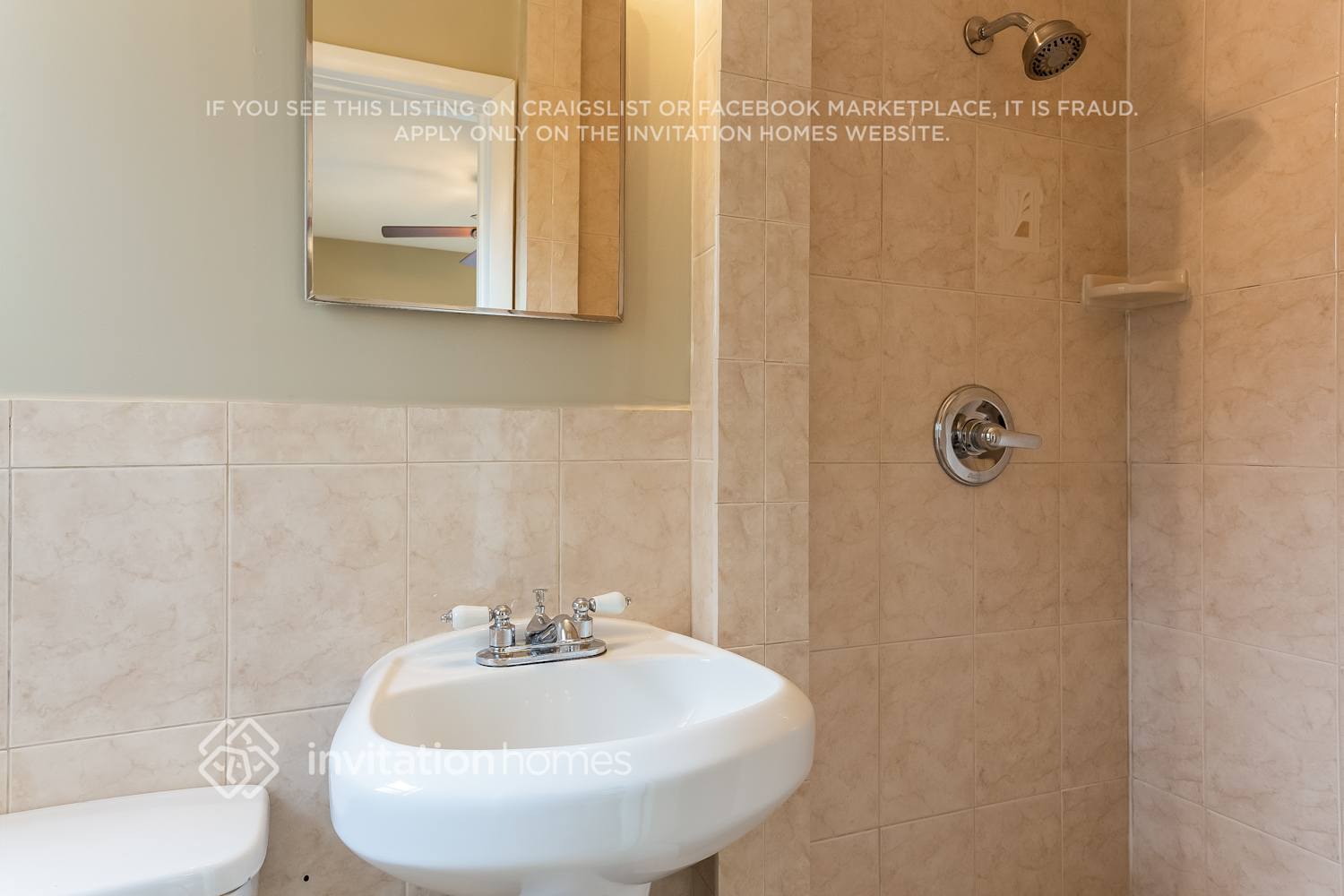 Building Photo - 457 E Melrose Cir