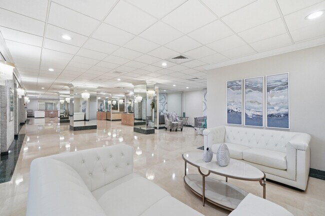 Building Photo - 3900 Galt Ocean Dr