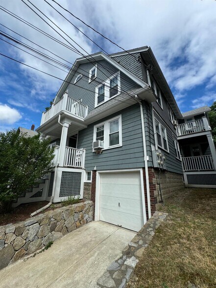 Building Photo - 23 Lowell St