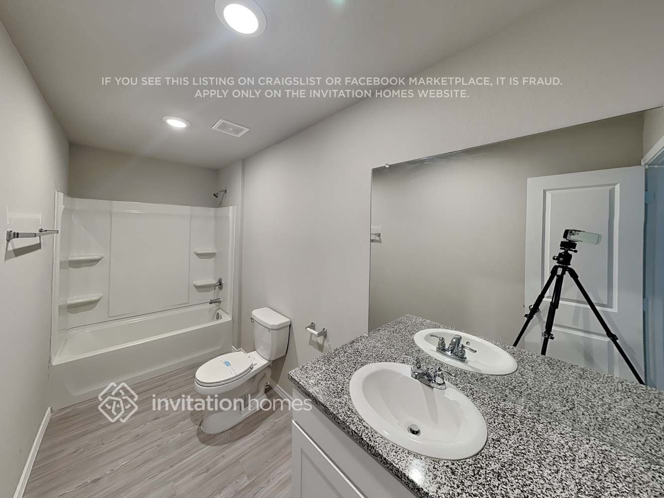 Building Photo - 5726 Verracio Ct