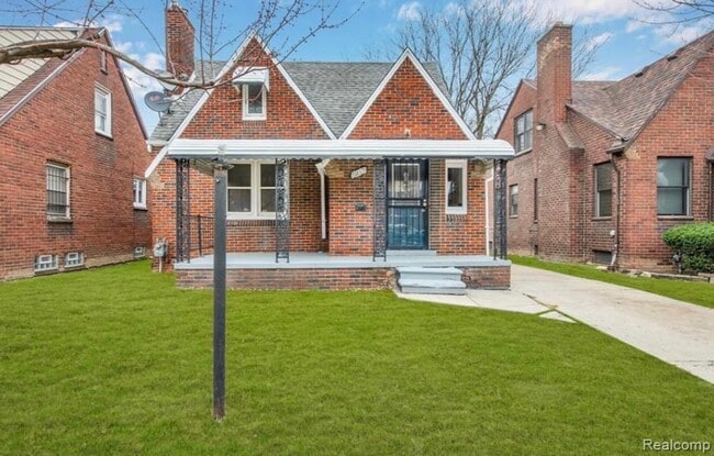 Building Photo - 8938 Hartwell St