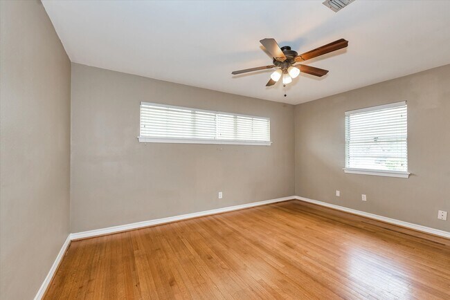 Building Photo - 5321 Pagewood Ln