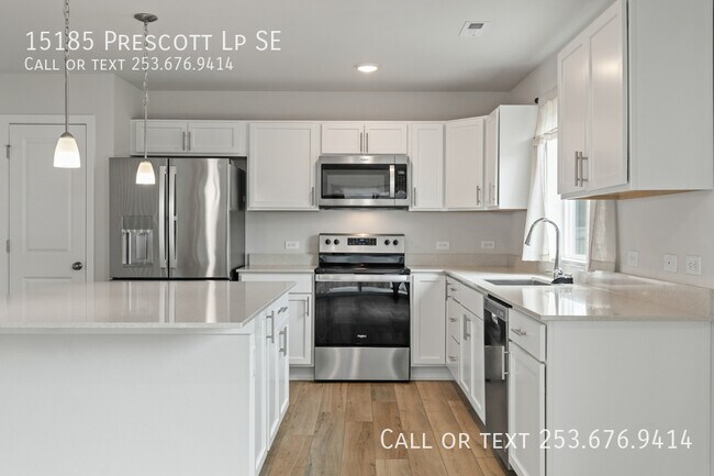 Building Photo - 15185 Prescott Lp SE