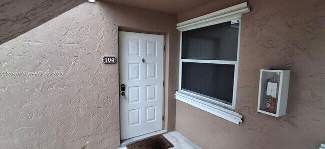 Building Photo - 1276 SW 113th Terrace
