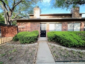 Building Photo - 5759 Cedar Creek Dr