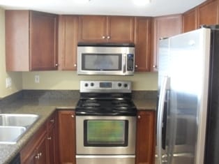 Building Photo - MATURIN - LUXURY 2 BED 2 BATH 2 STORY CONDO W/ POOL / TENNIS & 2 PARKING SPACES