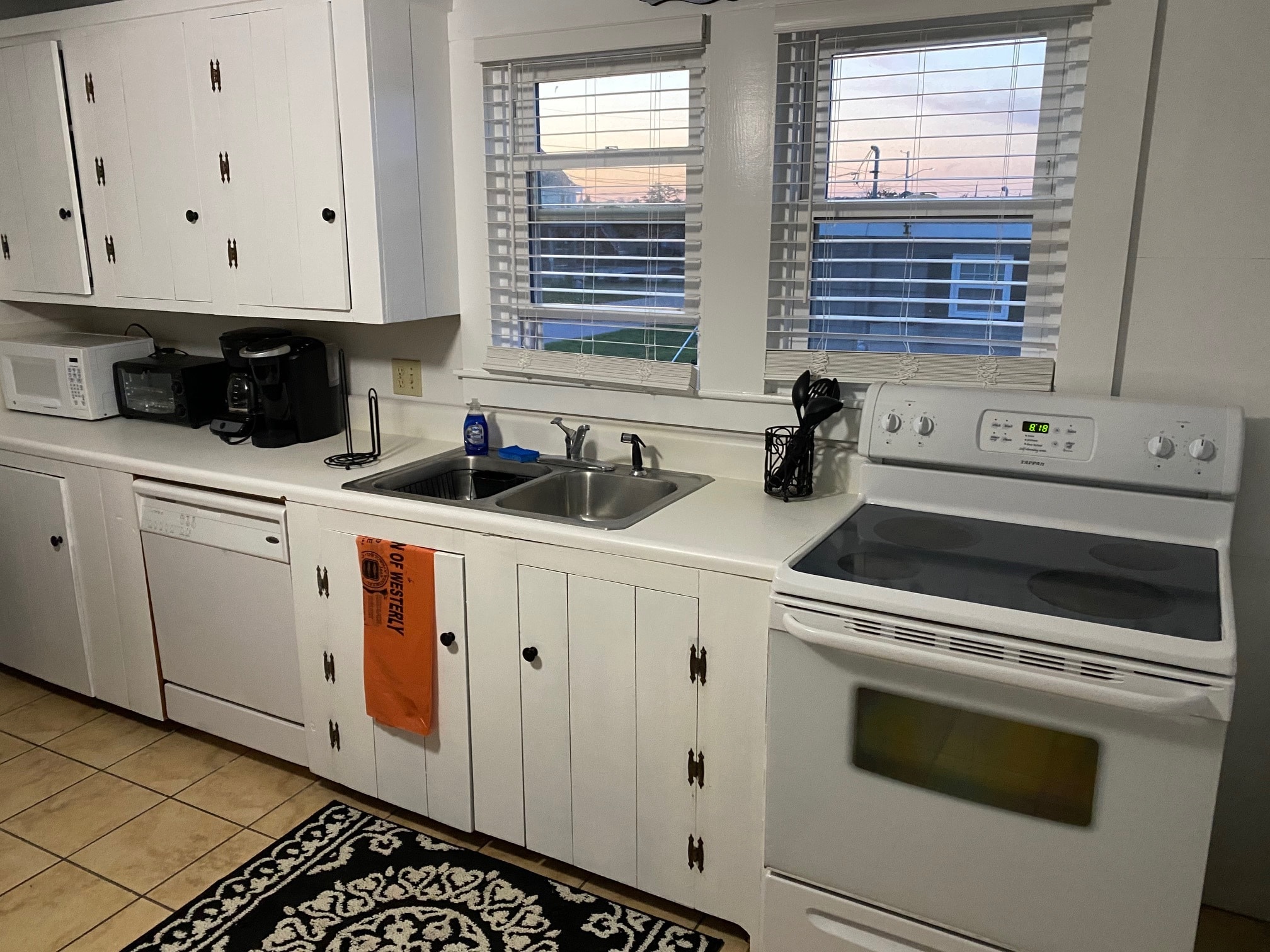 Kitchen - 656 Atlantic Ave