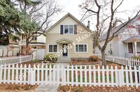 Building Photo - Charming Cottage Style North End Home