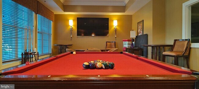 Building Photo - 10425 Starlight Pl