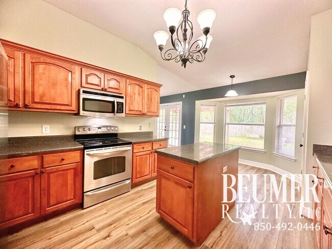 Building Photo - Now Available - 4br/2ba Home near NAS Pensacola back Gate