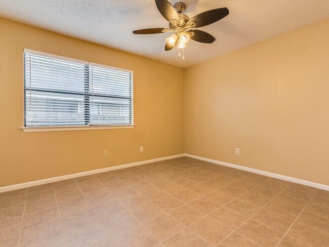 Building Photo - 9204 Sedgemoor Trail