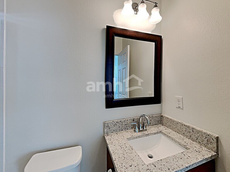 Building Photo - 3646 Moca Dr