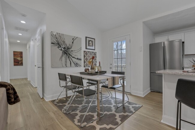 Building Photo - 4075 Gun Barrel Rd NE