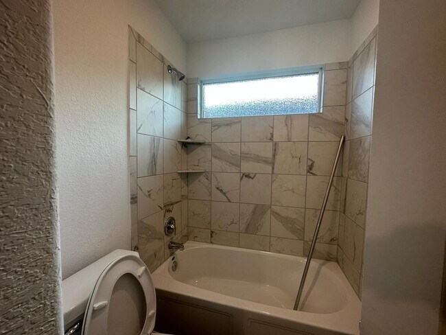 Building Photo - 408 Golden Grove Pkwy