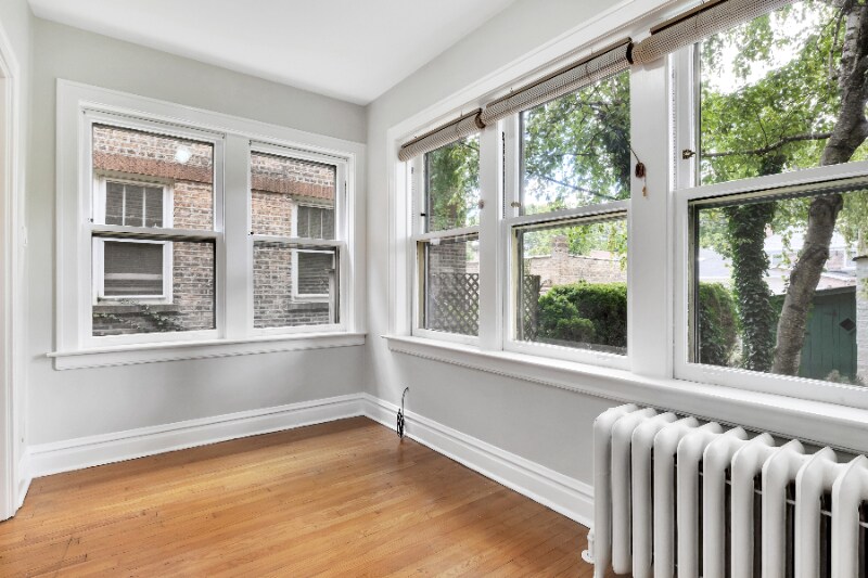 Building Photo - 5658 N Campbell Ave
