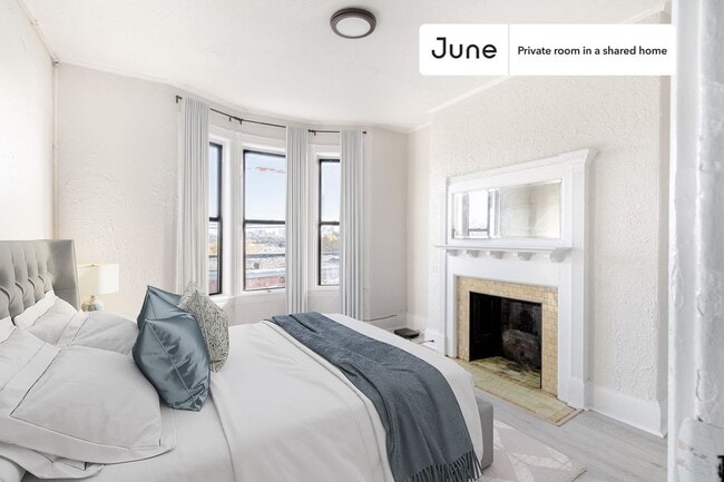 Building Photo - 5 Linden St