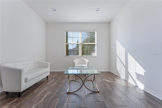 Building Photo - 5151 Ravena Ave E