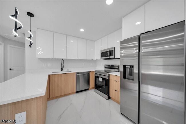 Building Photo - 2914 4th St SW
