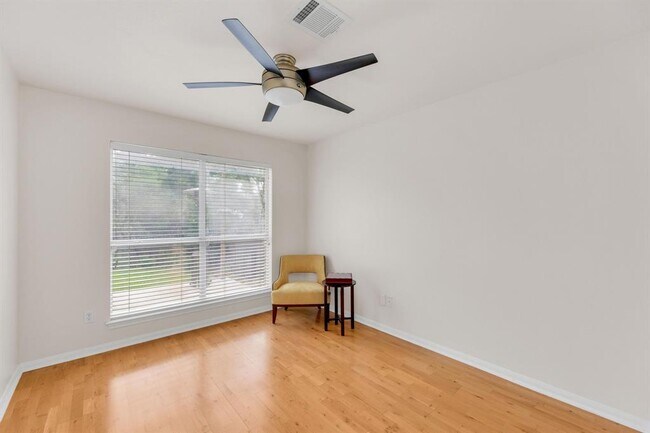Building Photo - 1620 Maize Bend Dr
