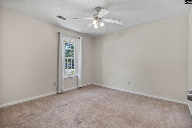 Building Photo - 241 Friarsgate Blvd